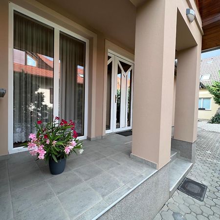 Apartament Holler Vendeghaz Bük Zewnętrze zdjęcie