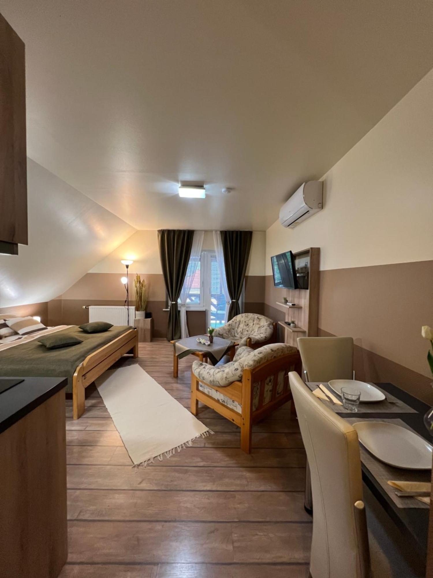 Apartament Holler Vendeghaz Bük Zewnętrze zdjęcie